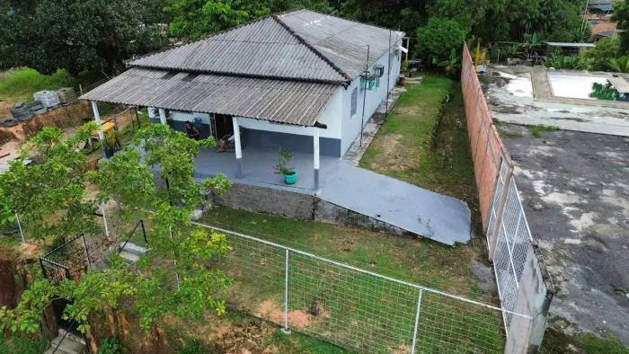 Cada no Nova Cidade próximo ao DB