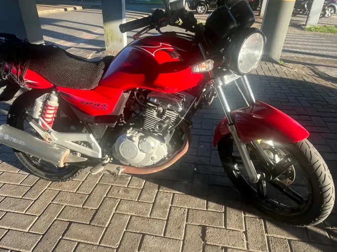 Suzuki GSR150i