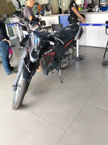 Lander muito zera apenas 500 km