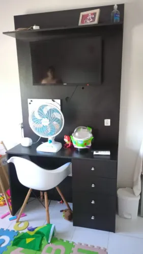 Rack com mesa