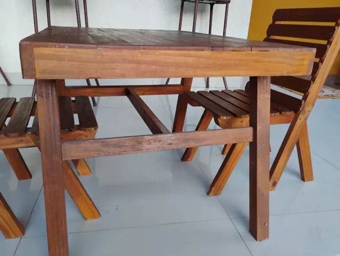 Mesa infantil Artesanal Madeira Maciça