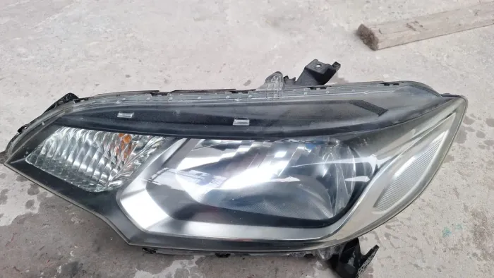 Farol Honda Fit 2015 