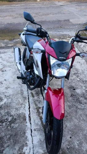 Vendo Titan 160 ano 2024 modelo 2025 