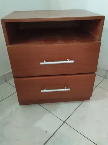 Mesa de Cabeceira 