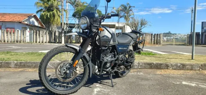Royal Enfield Himalayan 411 2022