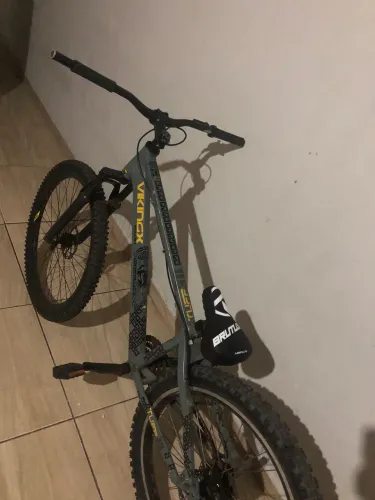 bicicleta aro 26 VIKING TUF 30 