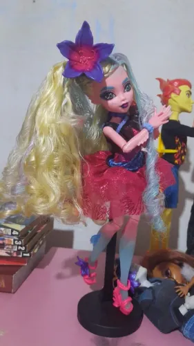 Lagoona monster ball