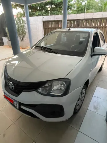 Toyota Etios X 1.3 Flex 16V 5P Mec. 2019