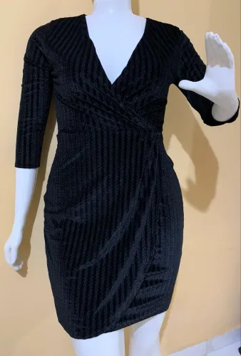 ? Vestido Preto Transpassado YSC City - Tam. M ?
