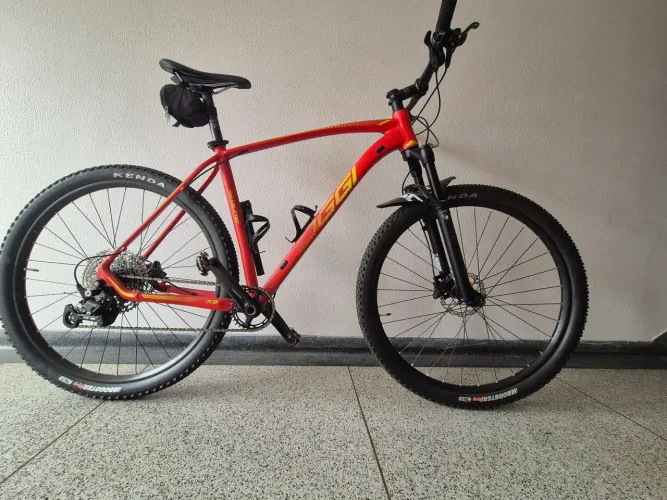 Vendo bike OGGI 2021 tam. 21