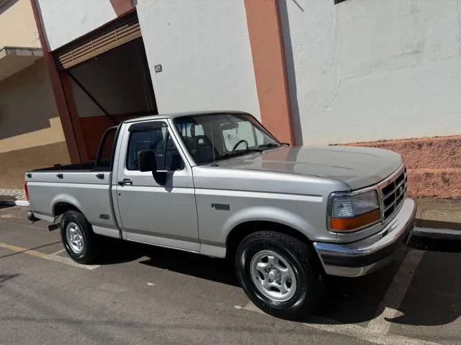 Ford F-1000 XLT 2.5 HSD Diesel TB 1997