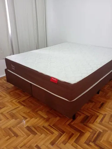 Vendo 2camas de casal