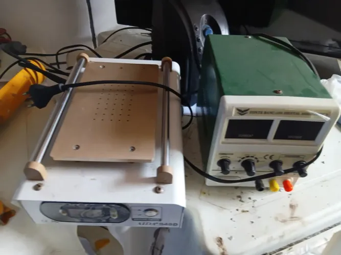 Fonte e separadora lcd