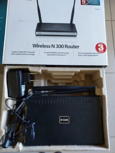 Roteador D-LINK N300, sem fio, para casa pequena / apartamento, na caixa