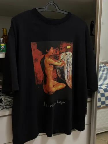 Camiseta Down Jacquards Vintage Human Preta | Tam P | Estado de Nova