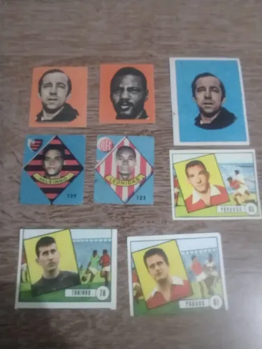 Lote de figurinhas antigas