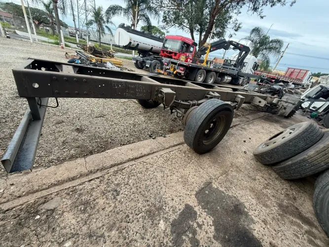 Chassis com truck mb 1718 2009 baixado detran