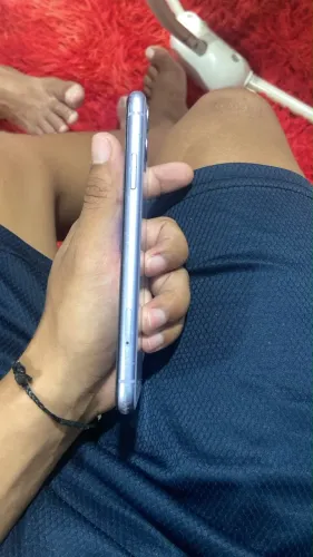 IPHONE 11 semi novo