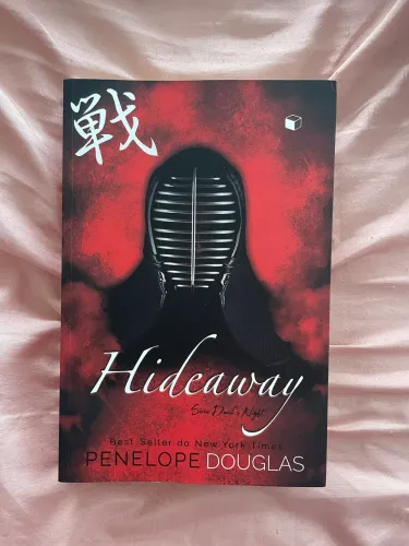 Livro Hideaway - Devil?s Night