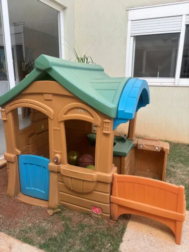 Casinha de brinquedo infantil Step2