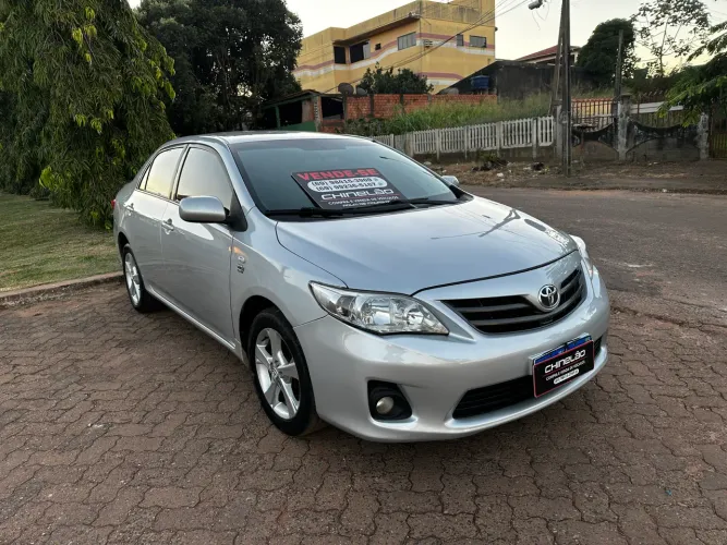 Toyota Corolla GLI 1.8 Flex 16V Aut. 2012