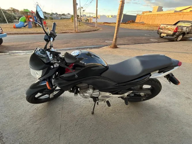 HONDA CB 300R 2011/2011