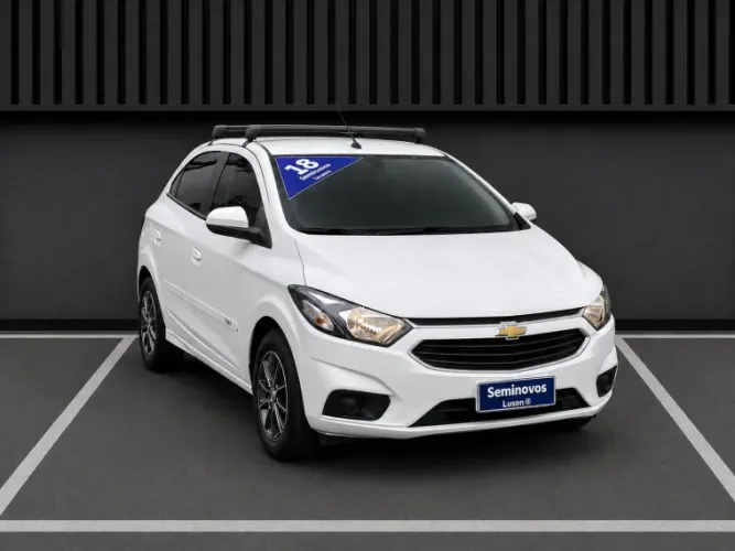 Chevrolet Onix Hatch LT 1.4 8V Flex Mec. 4P 2018