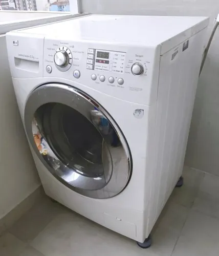 LAVA E SECA LG 8,5KG - REVISADA E FUNCIONANDO PERFEITAMENTE!
