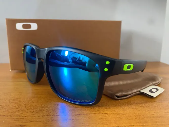 Óculos de sol masculino