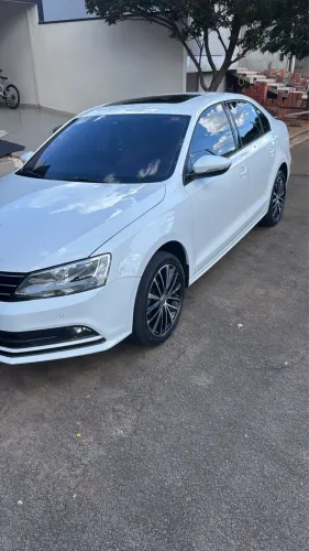 Volkswagen Jetta Comfortline 1.4 TSI 16V 4P Aut. 2016