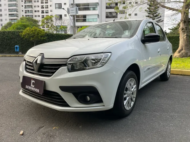 Renault Logan Zen Flex 1.0 12V 4P Mec. 2024