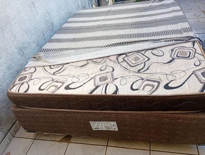 Cama box casal 