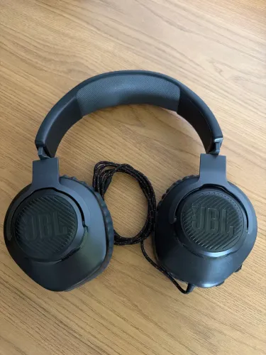 Fone de ouvido JBL Importado