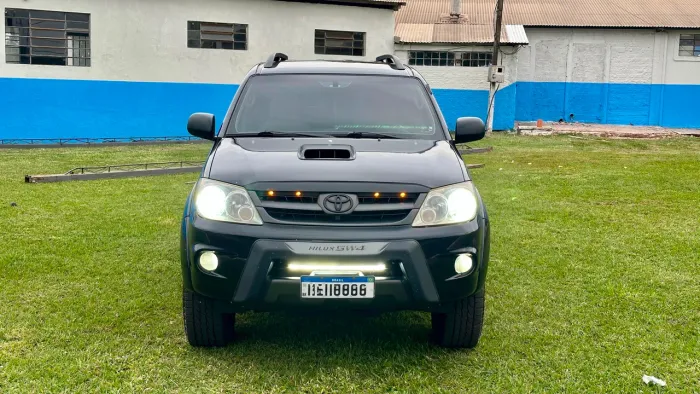 Toyota Hilux SW4 SRV D4-d 4X4 3.0 TDI Dies. AUT 2008