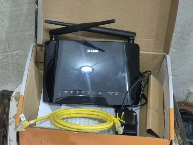 Roteador wireless n300 e modem adsl2+ - d-link, desliga 2740e