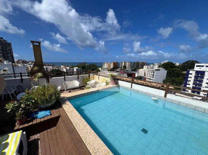 Cobertura Duplex Vista Mar no Rio Vermelho | 4 quartos sendo 2 suítes | 230m² | R$ 1.000.0
