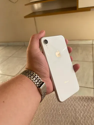 IPHONE XR PRA VENDER LOGO 