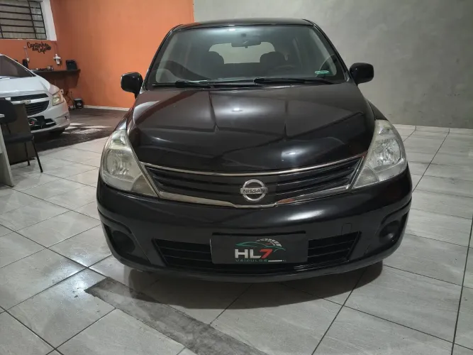 Nissan Tiida S 1.8/1.8 Flex 16V Mec. 2012