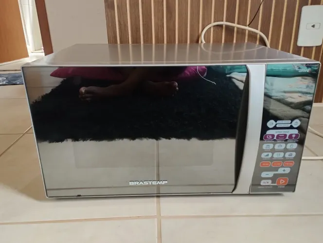 Microondas Brastemp active smart food 30L