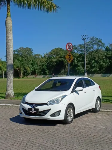 Hyundai HB20S Premium 1.6 Flex 16V Mec. 4P 2014