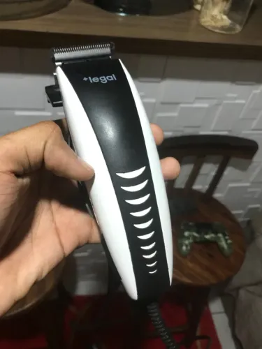 Máquina de cortar cabelo, muito barata