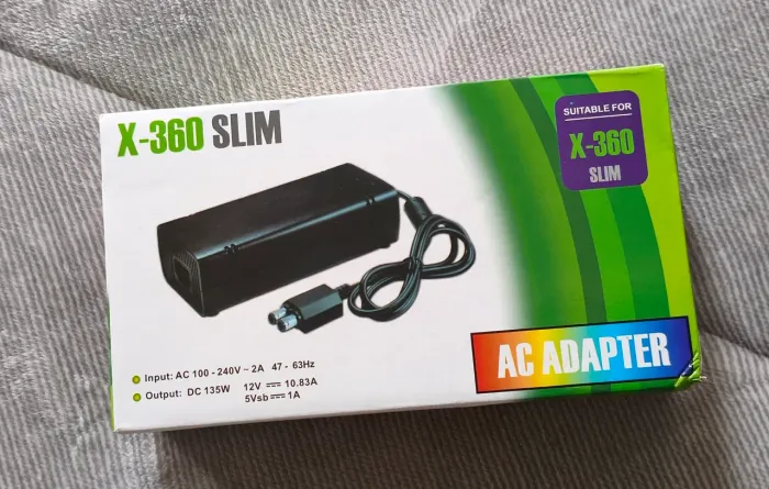 Fonte Xbox 360 slim