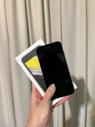 iPhone SE 2ª Geração 128gb