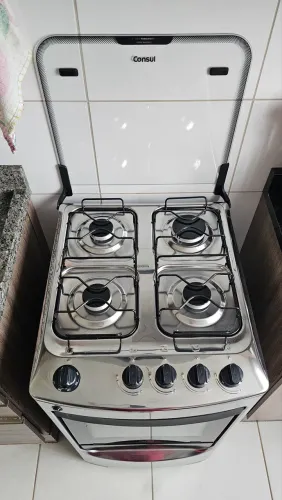VENDO FOGÃO - MUITO CONSERVADO 