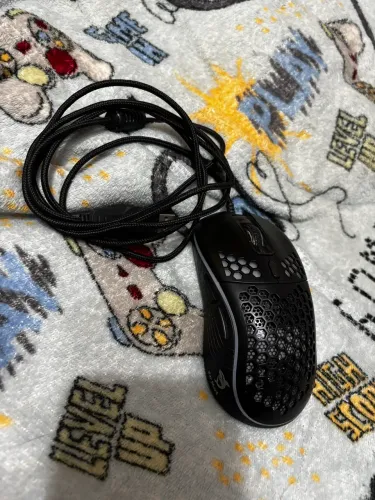 Mouse Gamer War Shark RGB Ultra Leve - Usado