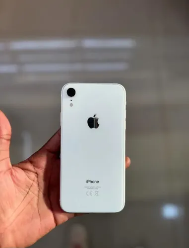 Vendo iPhone. Ótimas condições. Não aceito curiosos ,aceito interessados.