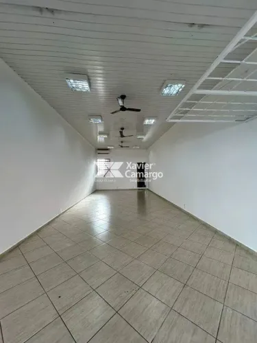 Salão comercial com 140,00m² à venda no Centro - Rio Claro/SP.