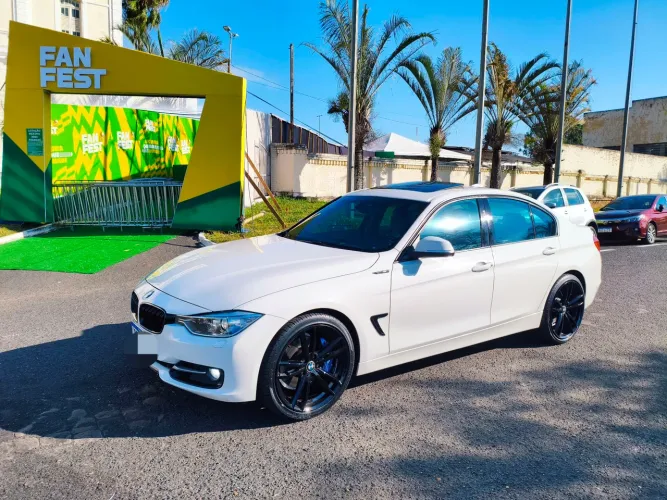 BMW 328I A Sport 2.0 16v/2.0 16V Flex 4P 2015