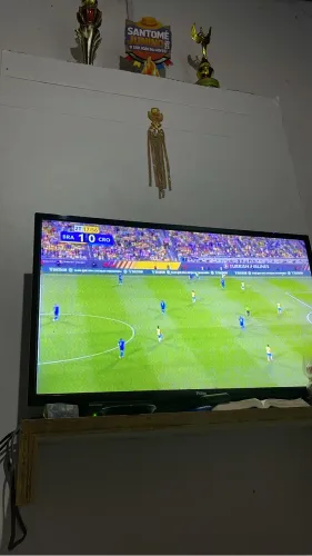 TV SAI O SOM E NÃO SAI A IMAGEM