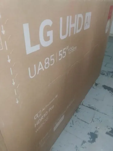Televisão da LG UHD 55" Modelo; UA85